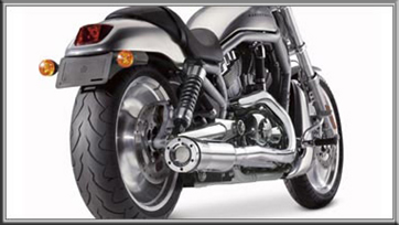 Harley V rod with 2:1 supertrapp exhaust